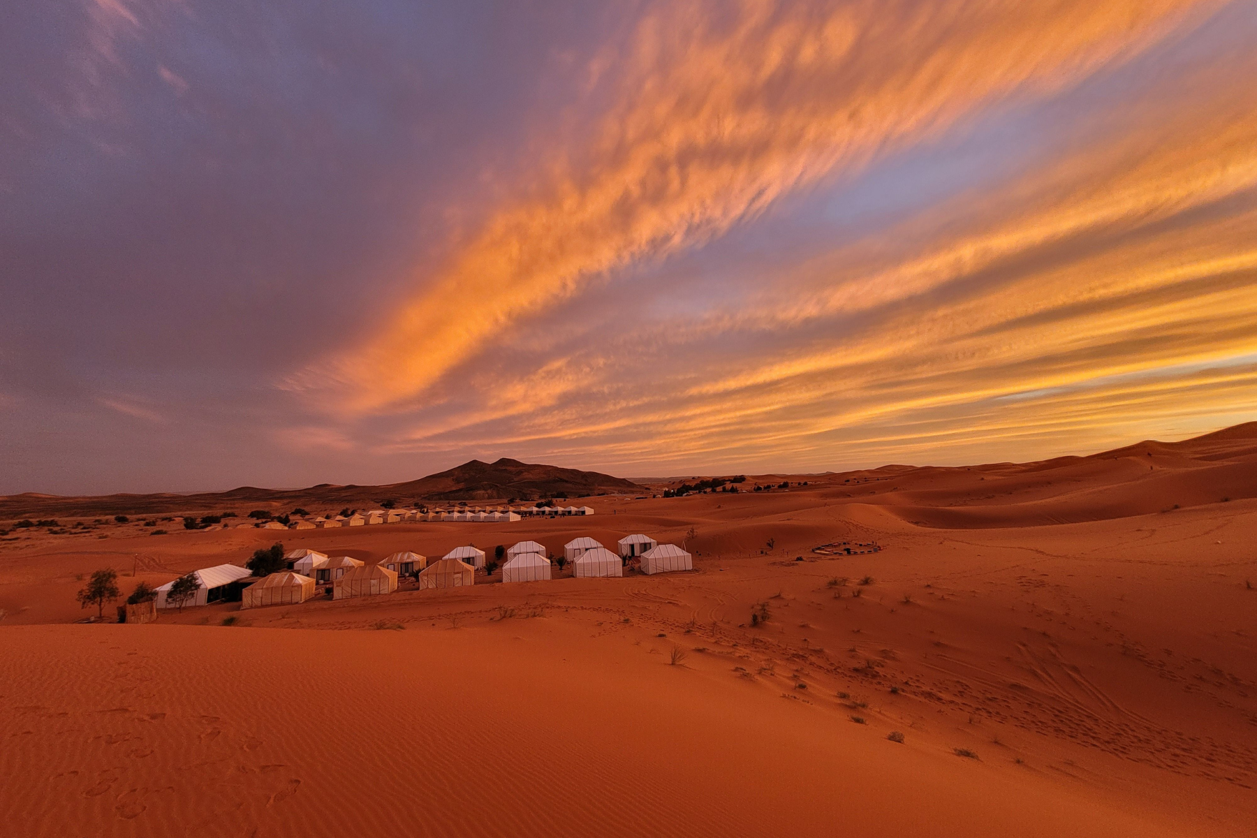 Private Morocco Tours vs Group Tours: Which Should You Choose?